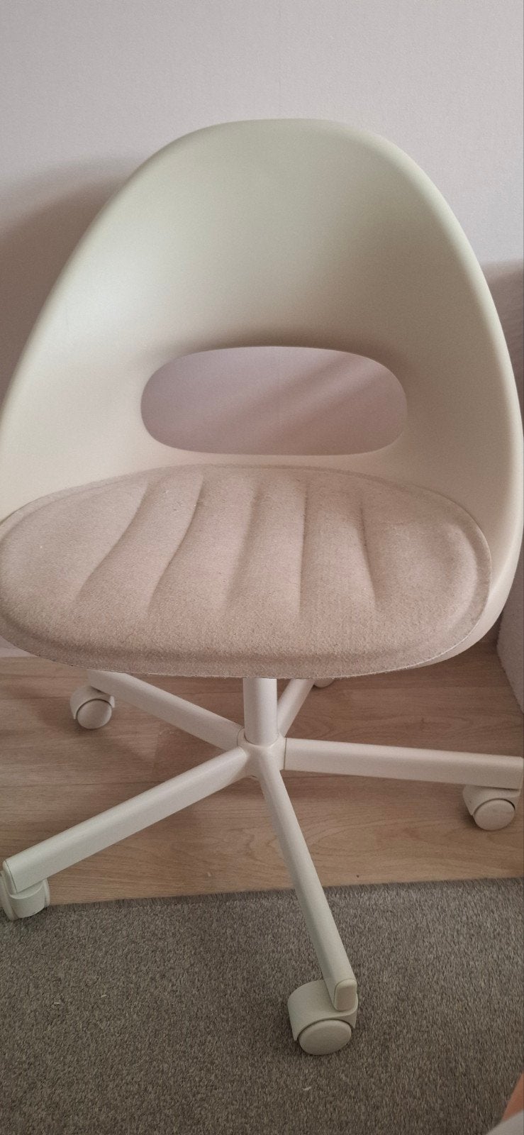 Bureaustoel met wieltjes( beige ), Ophalen, Gebruikt, Beige
