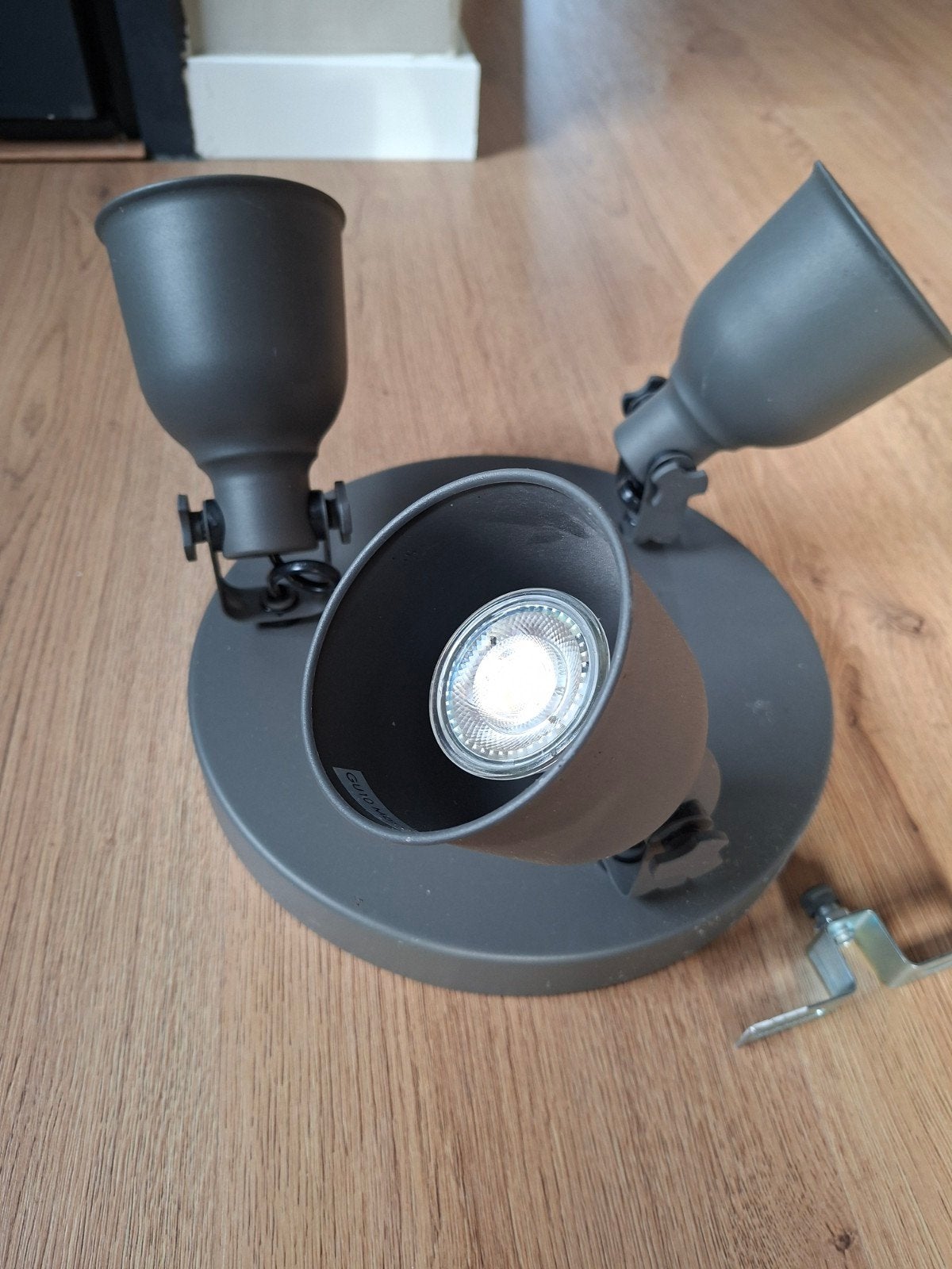 IKEA HEKTAR Plafondspot met 3 spots, Ophalen, Gebruikt, GU10, LED