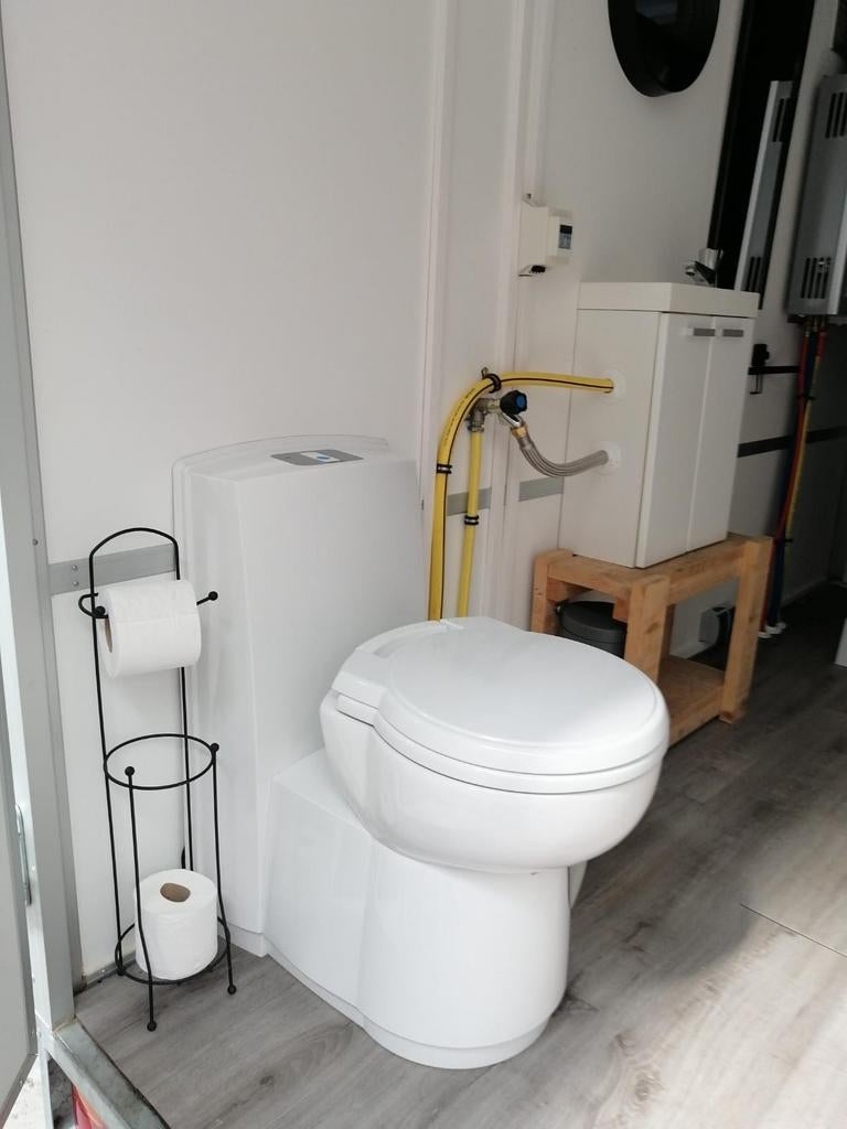 Douche wagen te koop - Compleet en direct inzetbaar, Doe-het-zelf en Verbouw, Sanitair, Ophalen of Verzenden, Gebruikt, Douche