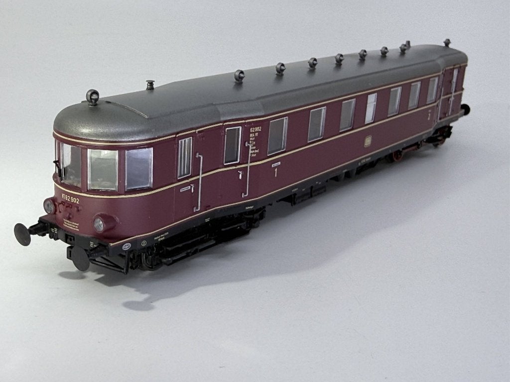 Brawa 44374 - Dieselmotorwagen VT 62.9 van de DB, Hobby en Vrije tijd, Modeltreinen | H0, Zo goed als nieuw, Treinset, Gelijkstroom