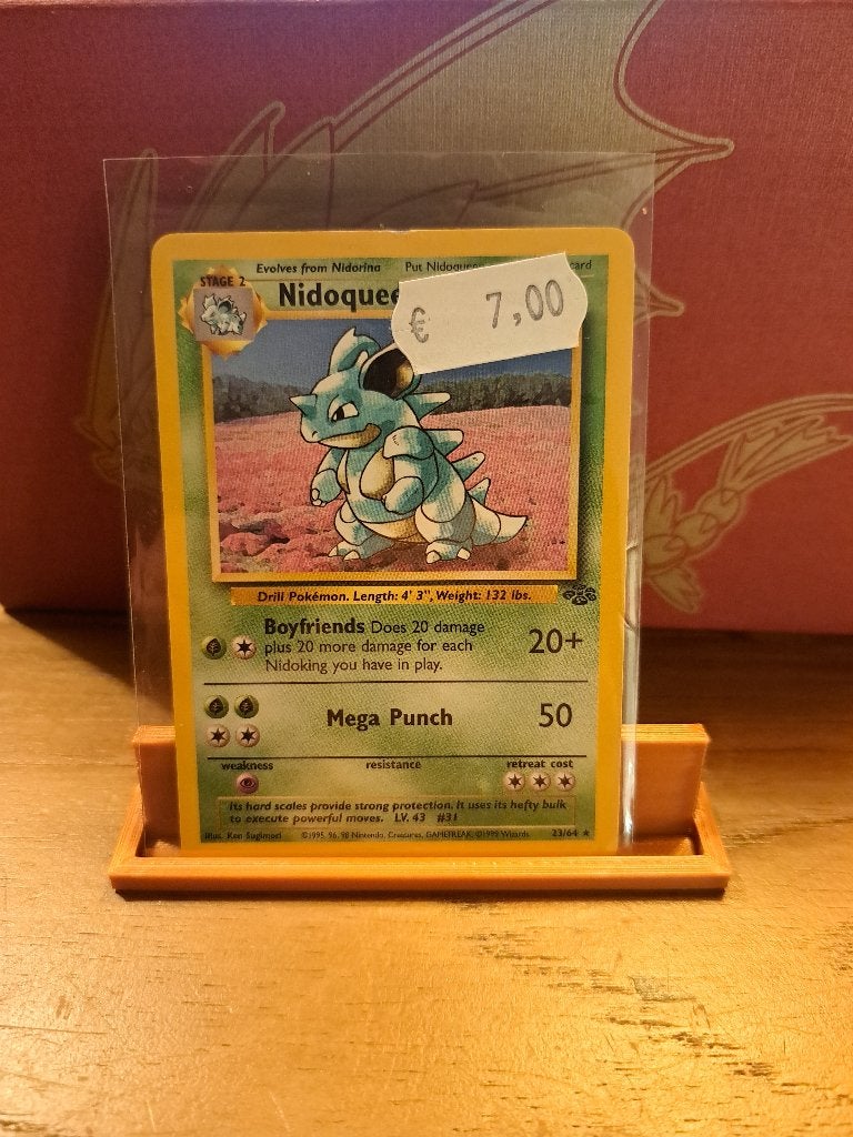 Nidoqueen 23/64 	 € 7,00, Ophalen of Verzenden, Zo goed als nieuw, Losse kaart