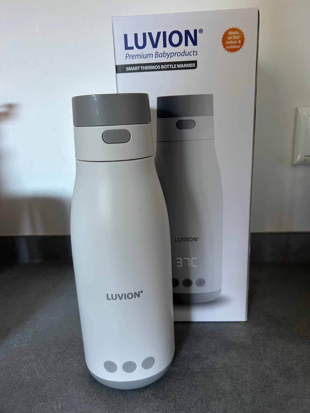 Luvion Smart Thermos Flessenwarmer - Draagbaar & Snel, Flessen- of potjesverwarmer, Luvion, Ophalen of Verzenden, Zo goed als nieuw
