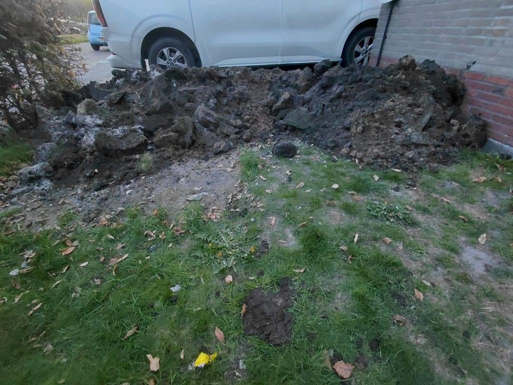 Gratis! Zwarte grond, meer dan op de foto, Tuin en Terras, Zand, Ophalen of Verzenden, Gebruikt, Overige typen