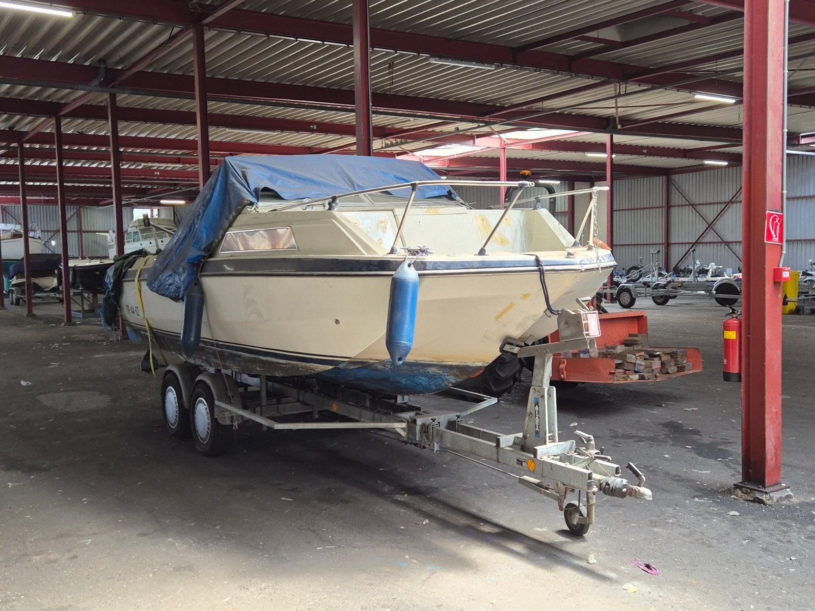 Glastron Vagabond 215  opknapper, Watersport en Boten, Overige merken, Gebruikt, Binnenboordmotor, 6 m