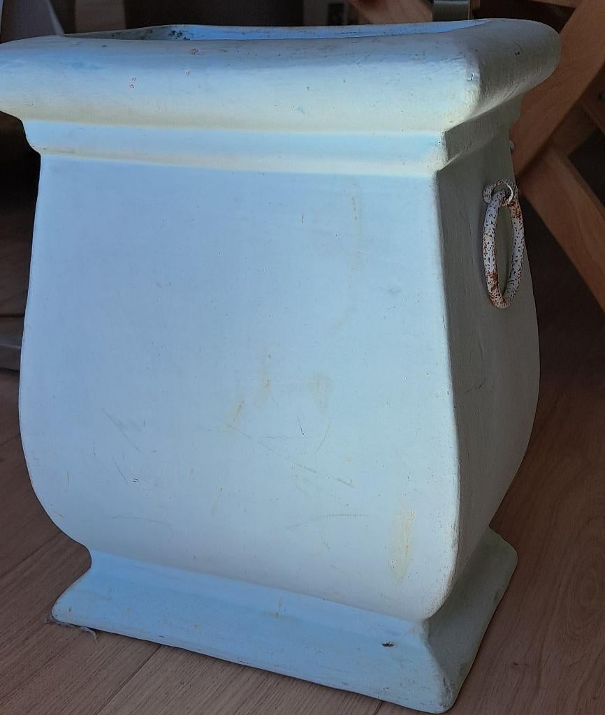 2 witte plantenpotten, Tuin en Terras, Bloempotten, Ophalen, Gebruikt, Balkon, Overige vormen