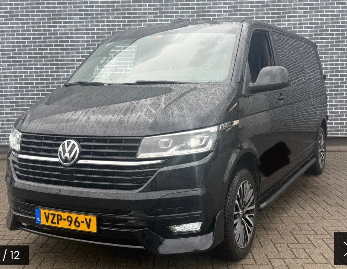 Volkswagen Transporter 2.0 TDI L2H1 28 Bulli Black Edition V, Auto's, Stof, Gebruikt, 4 cilinders, 150 pk