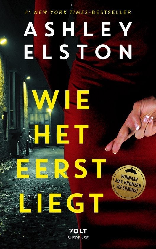 Wie het eerst liegt - Ashley Elston, Boeken, Ophalen of Verzenden, Zo goed als nieuw