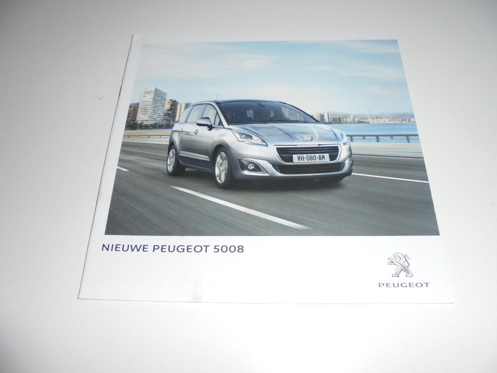 brochure Peugeot 5008 modellen 2014, Ophalen of Verzenden, Zo goed als nieuw, Peugeot