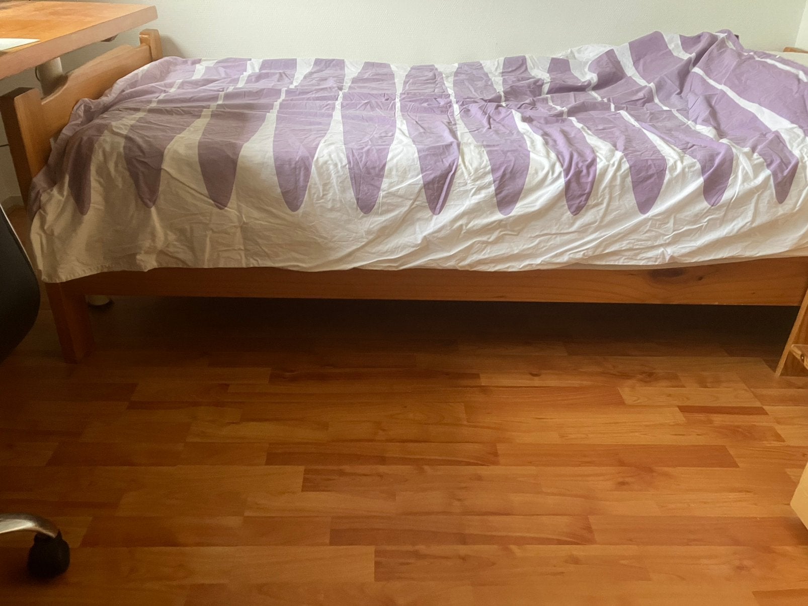 Een mooi grenenhouten bed / ledikant., Ophalen, Gebruikt, 90 cm, 200 cm