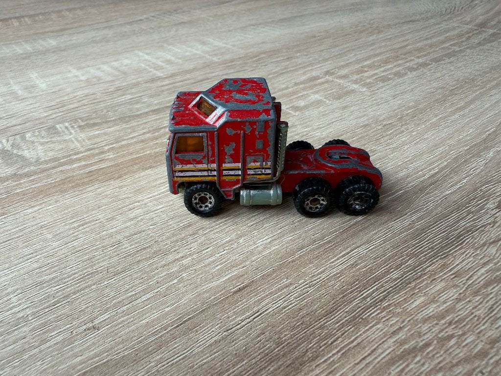 Rode vrachtwagen Matchbox, Ophalen of Verzenden, Gebruikt, Auto