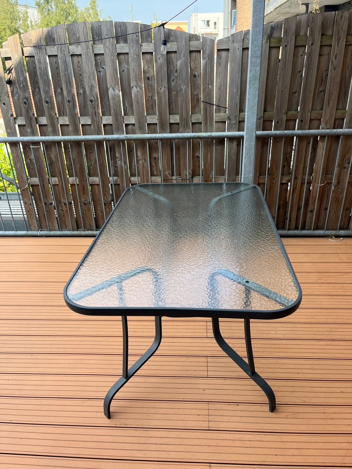 Tuintafel gratis, Ophalen, Zo goed als nieuw, Overige materialen, Eettafel
