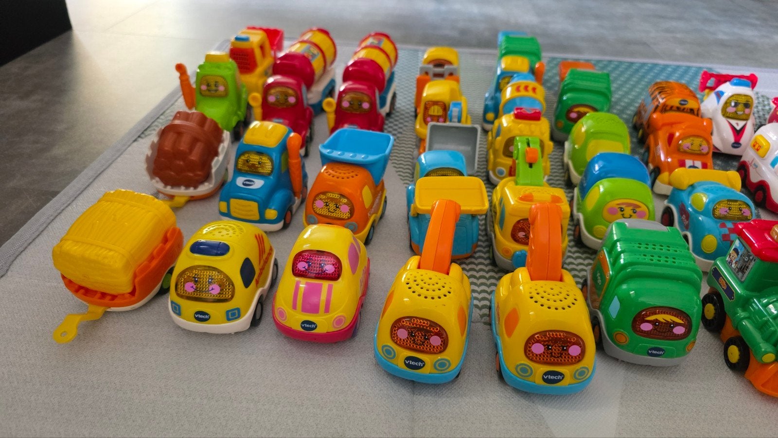 Vtech Toet Toet Auto's Met aanhangwagens (z.g.a.n.), Ophalen of Verzenden, Zo goed als nieuw