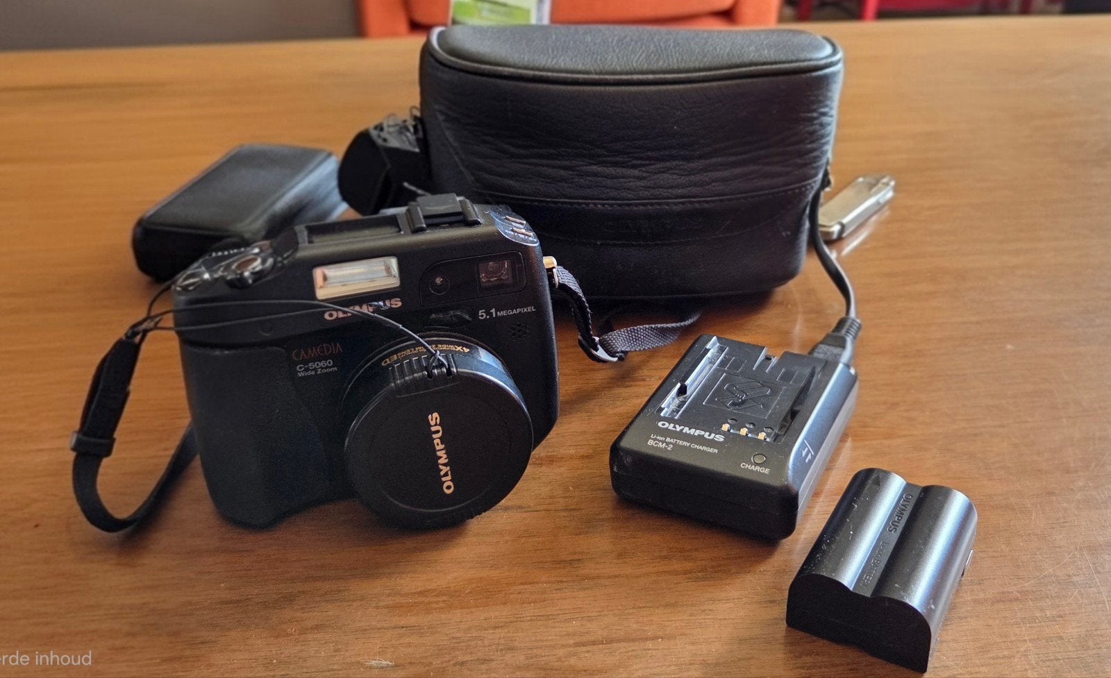 Olympus C-5060 Wide Zoom met extra accu en tas, Ingebouwde flitser, Gebruikt, Ophalen of Verzenden, Olympus