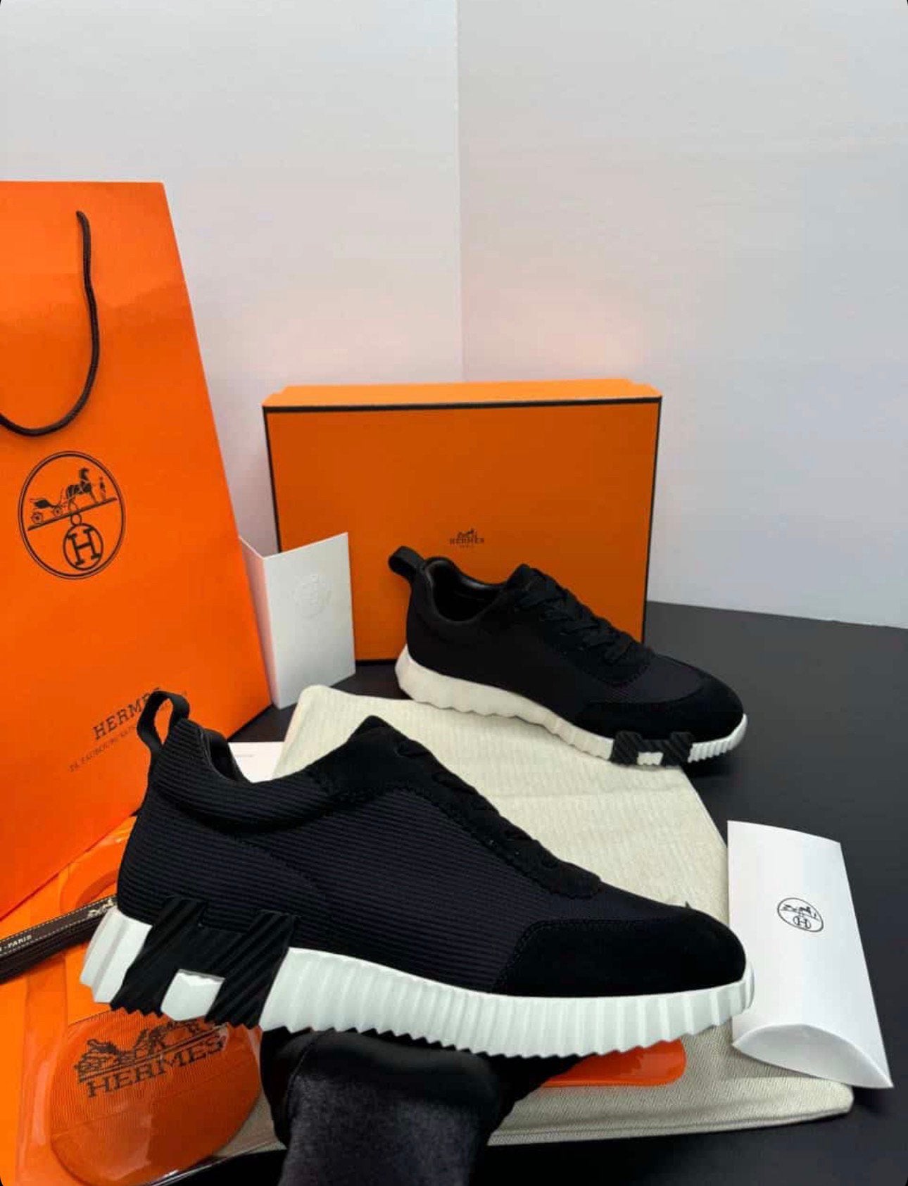 Hermes Bouncing Sneakers, Kleding | Heren, Schoenen, Verzenden, Zo goed als nieuw, Zwart