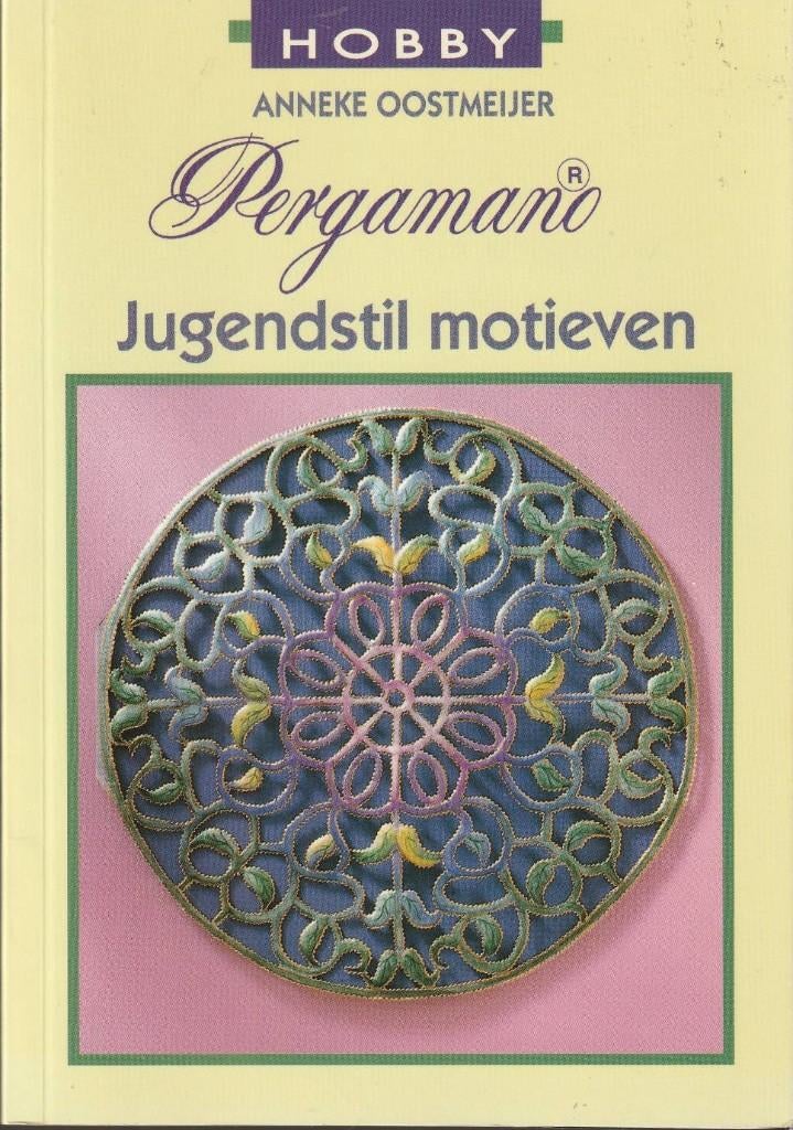 Pergamano Jugendstil Motieven - Anneke Oostmeijer, Ophalen of Verzenden, Zo goed als nieuw, Anneke Oostmeijer