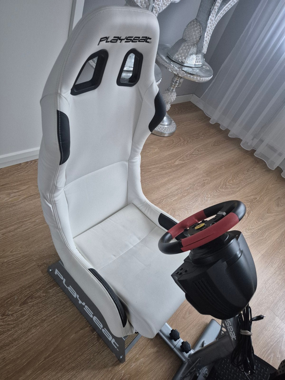 Playseat met Thrustmaster T150 stuur en pedalen, Ophalen, Overige merken, Zo goed als nieuw