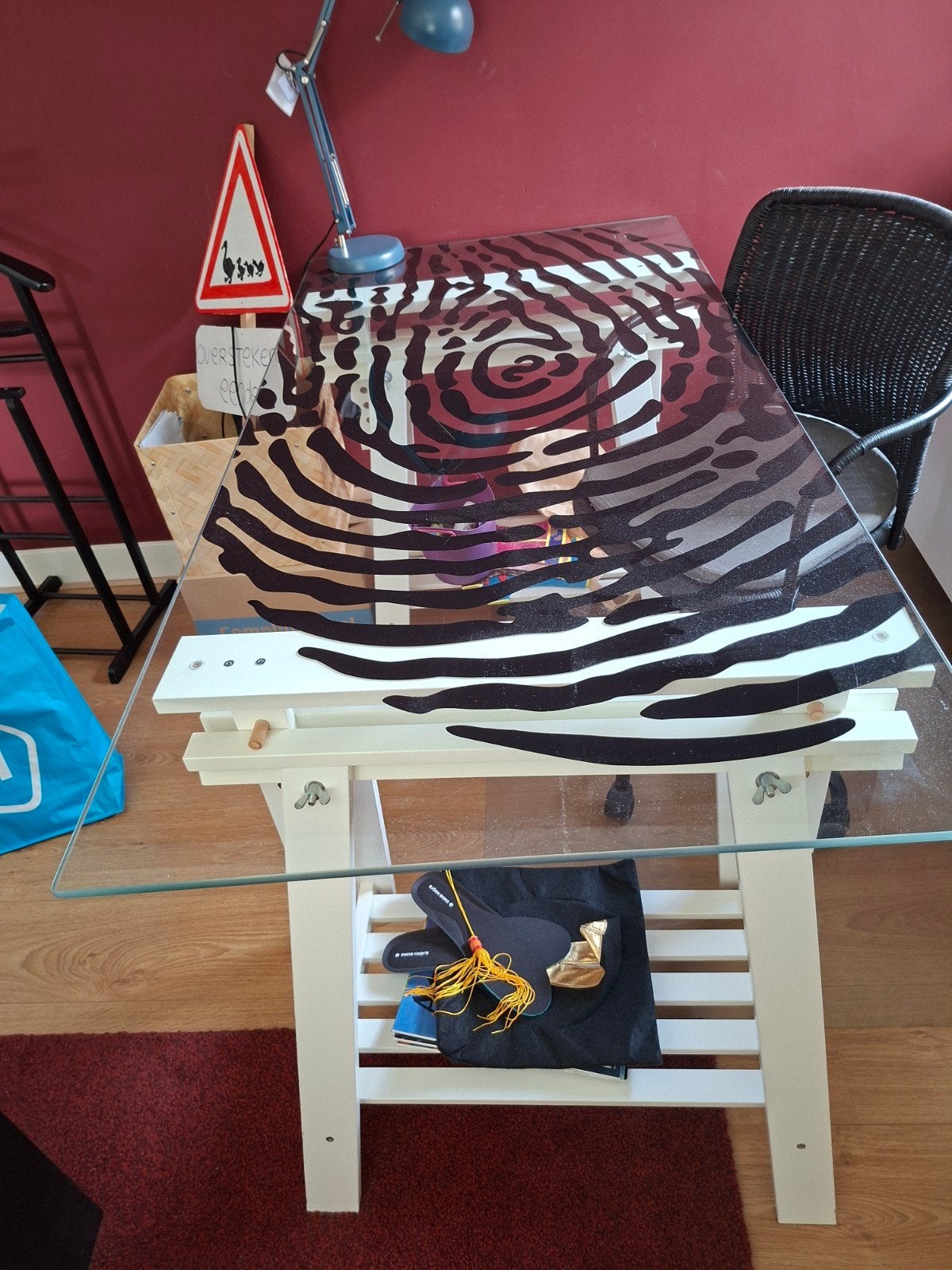 bureau, stoel en lamp, Ophalen, In hoogte verstelbaar, Gebruikt, Glas
