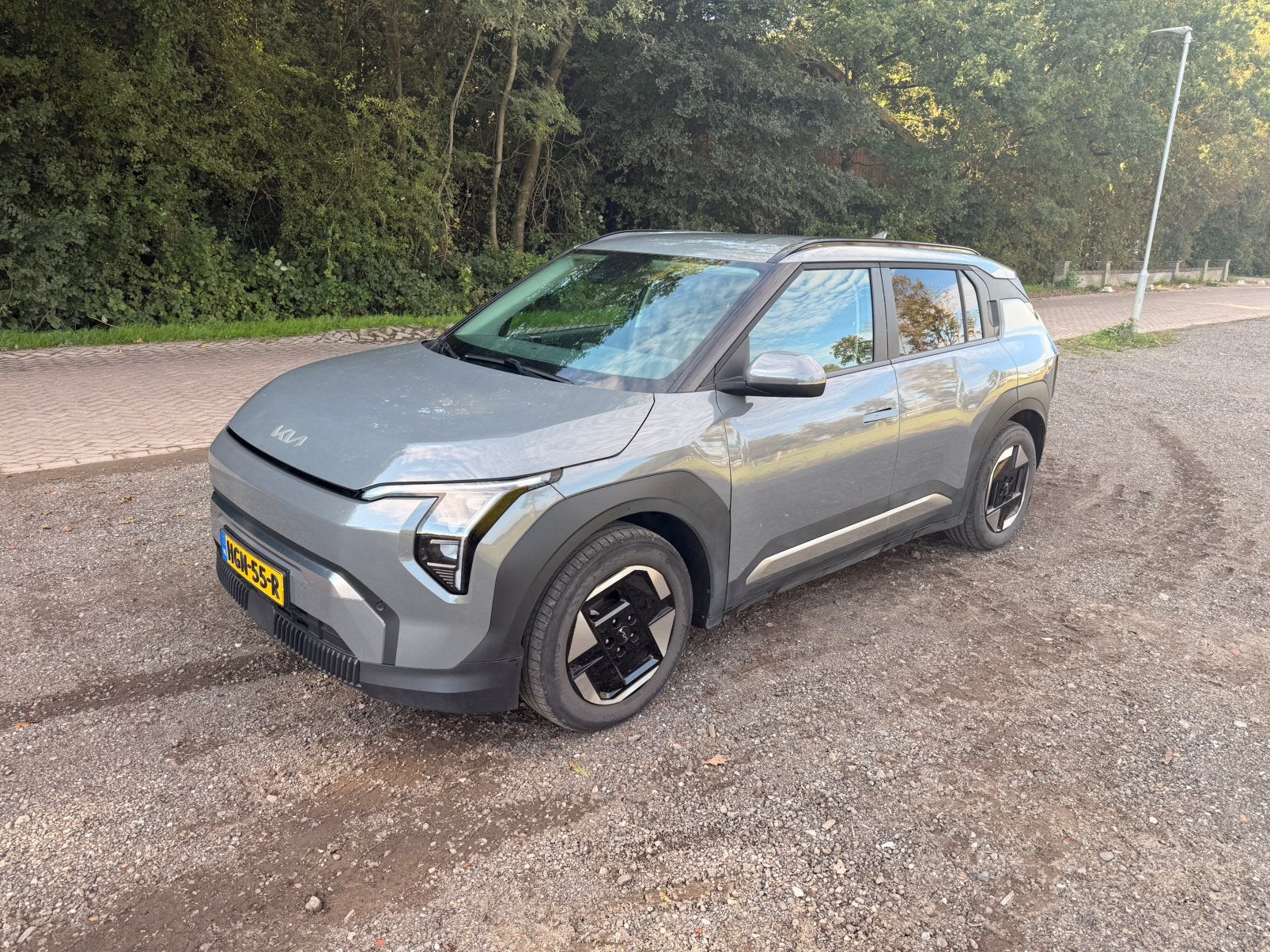 Kia EV3 81,4 kWh 204pk 2025 (overname private lease, Ayvens), Auto's, Stof, 510 min, 33 min, Origineel Nederlands