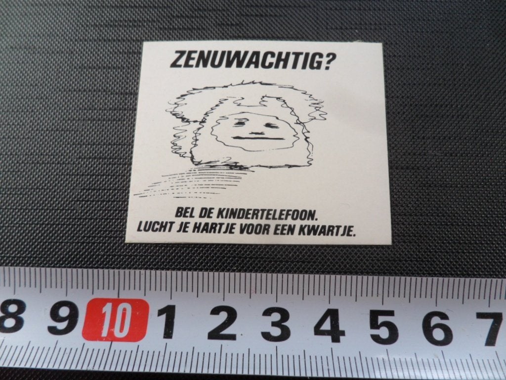 sticker Zenuwachting ? Bel de kindertelefoon Lucht je hartje, Ophalen of Verzenden, Zo goed als nieuw