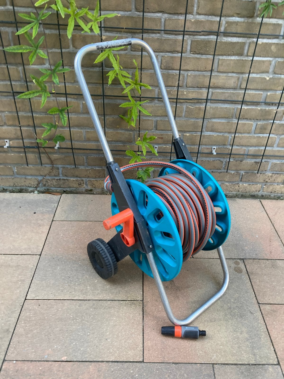Gardena tuinslanghaspel met slang - 25 meter, Tuin en Terras, Tuinslangen, Ophalen, Gebruikt, Tuinslanghaspel
