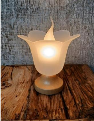 Lamp Vintage Tulp Tafellamp van Melkglas. Houten voet., Huis en Inrichting, Ophalen of Verzenden, Zo goed als nieuw, Glas, Minder dan 50 cm