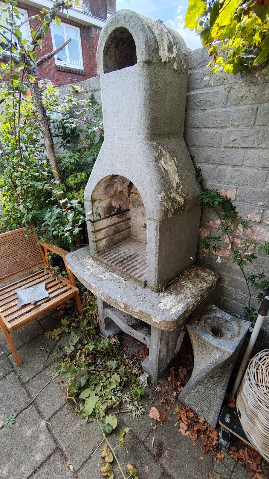 Stenen buiten BBQ, Ophalen, Gebruikt