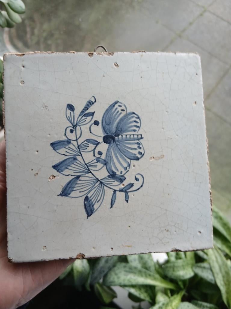 Erg oud tegeltje, Ophalen of Verzenden