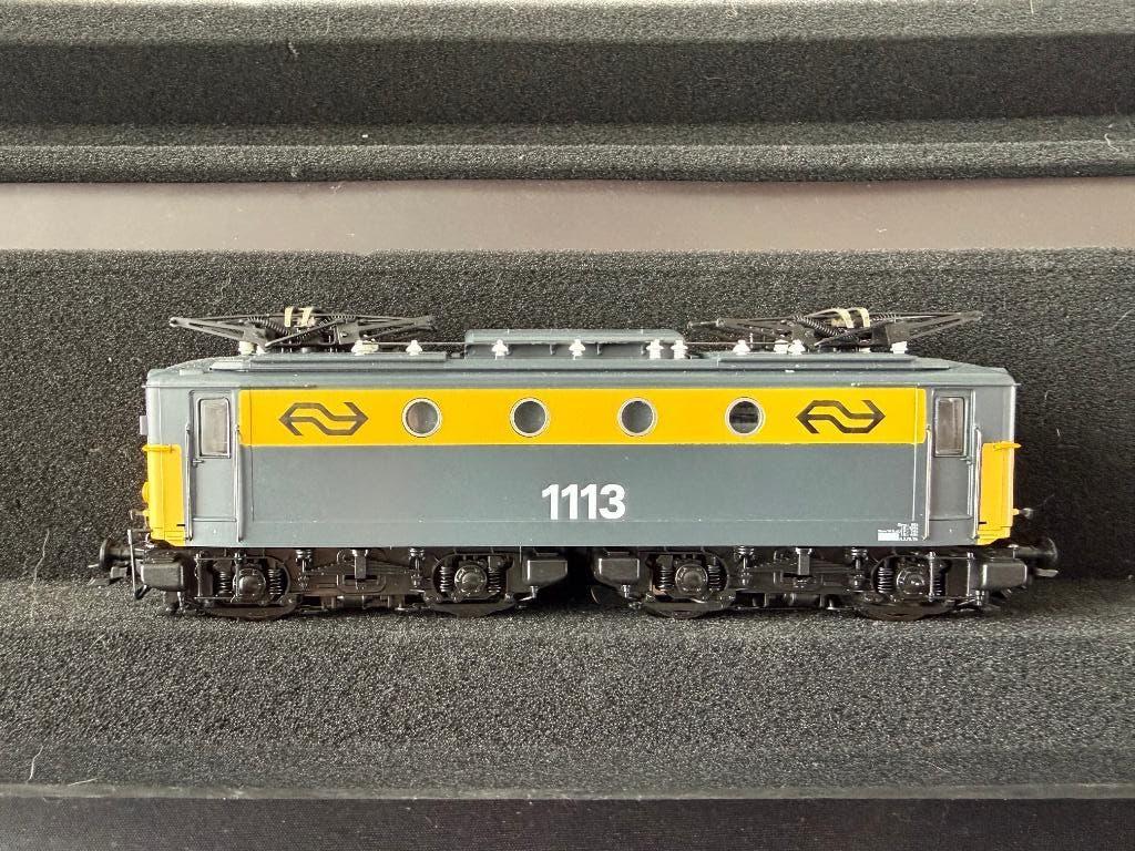 Roco 69656   E-loc NS 1113 geel/grijs AC digitaal, Wisselstroom, Locomotief, Ophalen of Verzenden, Roco