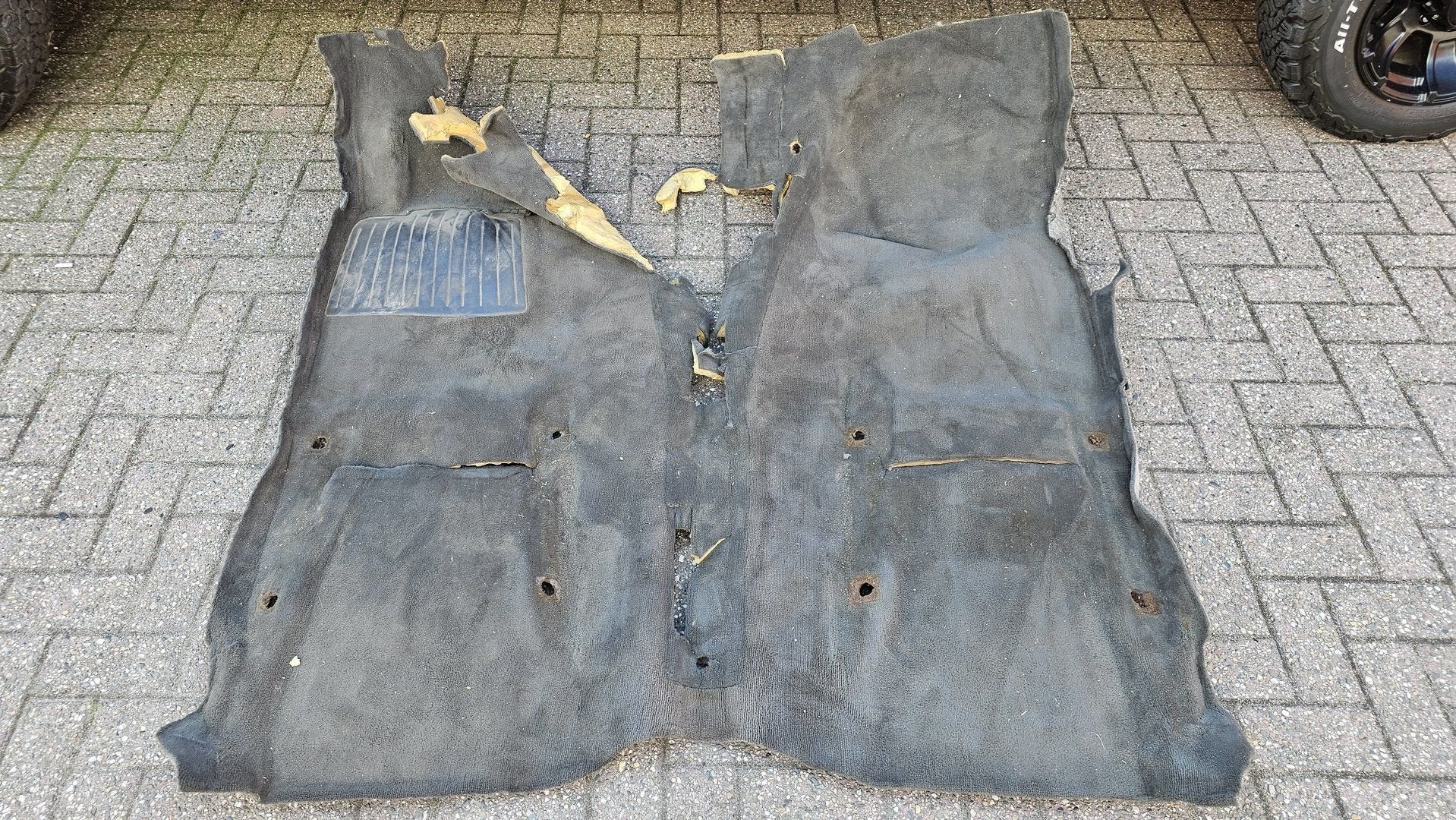 Tapijt vloerbedekking zwart antraciet BMW 3 serie E30 cabrio, Ophalen, Gebruikt, -, -