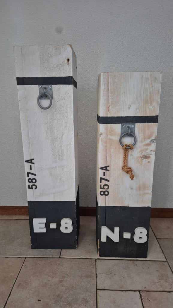 Set van 2 Steigerhouten Zuilen, Ophalen