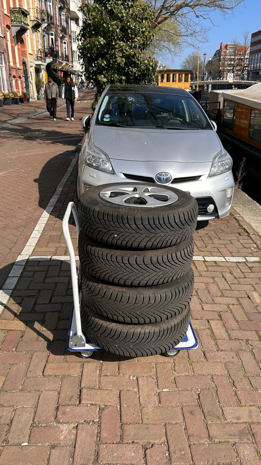 Winterbanden op originele 15 inch Toyota velgen, Auto-onderdelen, Ophalen, Gebruikt, 15 inch, Banden en Velgen