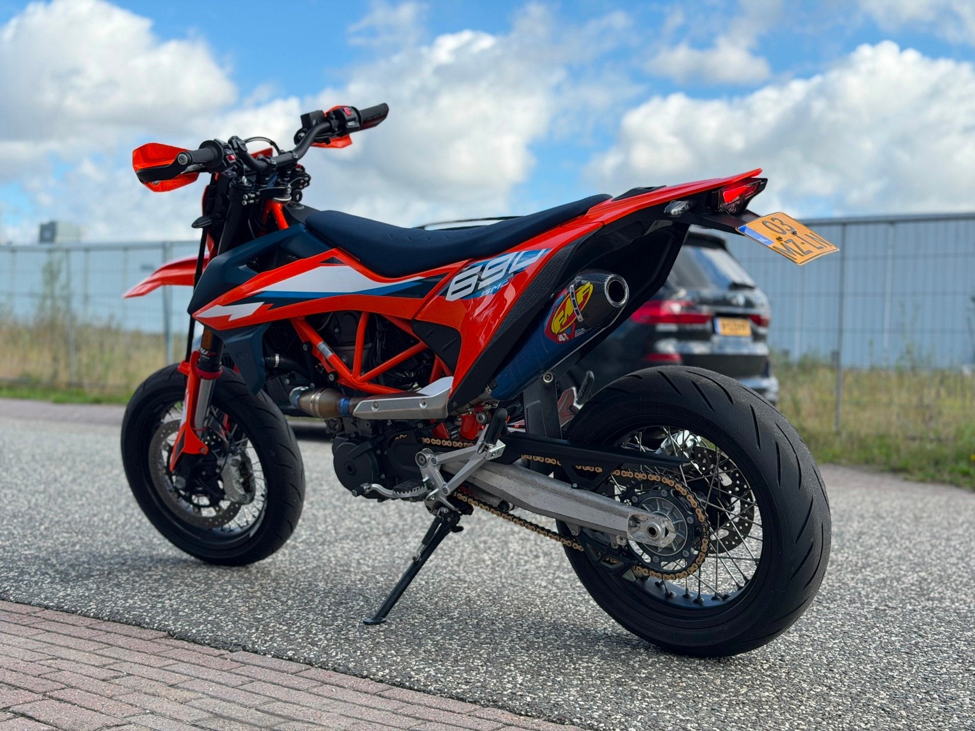 KTM 690 SMC R A2 Nieuwstaat Supermoto Supermotard 2023, Motoren, 693 cc, Ktm, Mangofen
5555  Mangofen, AT, ABS