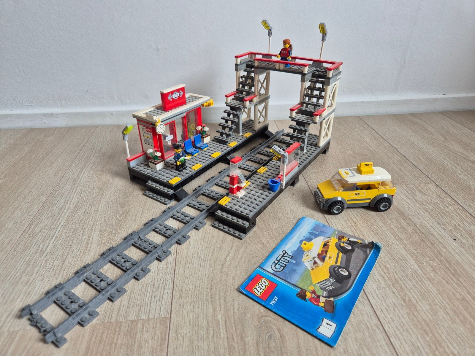 LEGO City Groot Treinstation set 7937, Lego, Ophalen of Verzenden, Inclusief minifiguren, Complete set