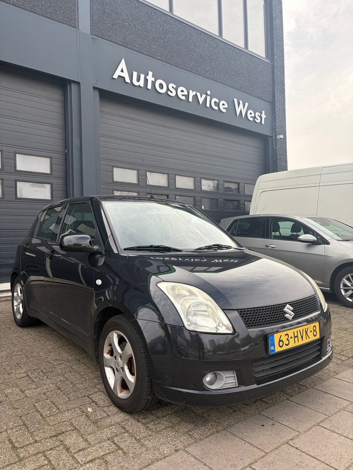 Suzuki Swift 2009 | 154.031 km | Airco | Nieuwe APK, Voorwielaandrijving, 40 €/maand, Zwart, 4 cilinders
