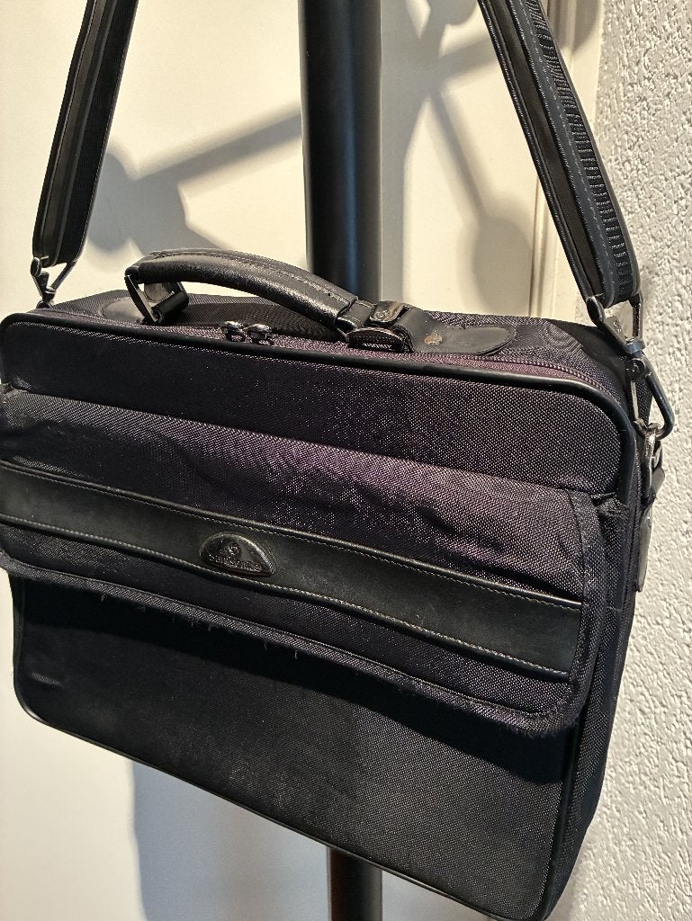 Samsonite Laptoptas - Original-black, clean and refurbished, Computers en Software, 15 inch, Verzenden, Refurbished, Aktetas