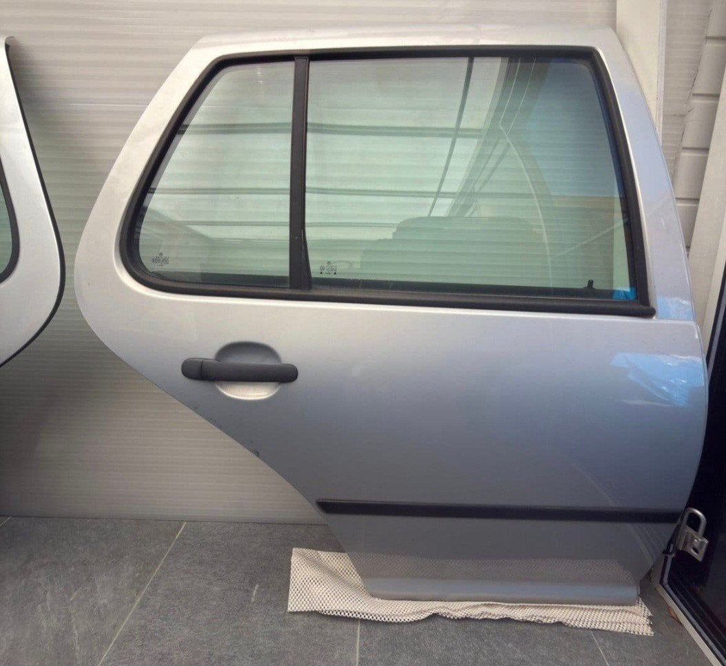 Compleet deuren van Volkswagen Golf 4, Ophalen, Voor, Gereviseerd, Volkswagen