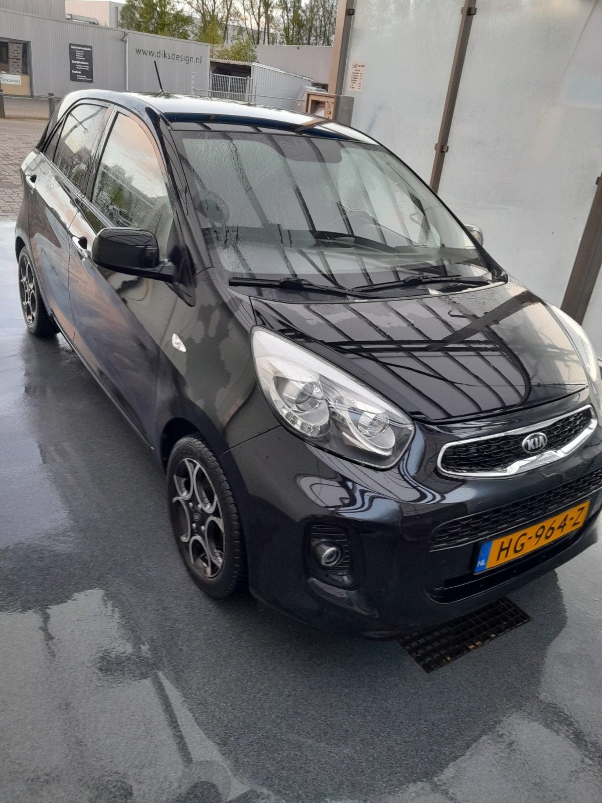 Kia Picanto 1.2 86PK, Auto's, Voorwielaandrijving, Dealer onderhouden, 86 pk, Zwart