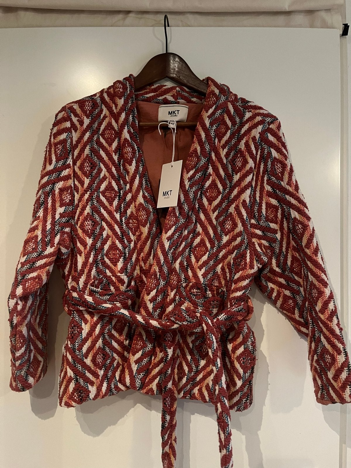 MKT Studio Victoria Jasje - Nieuw met kaartjes, Nieuw, Ophalen of Verzenden, Jasje, Maat 36 (S)