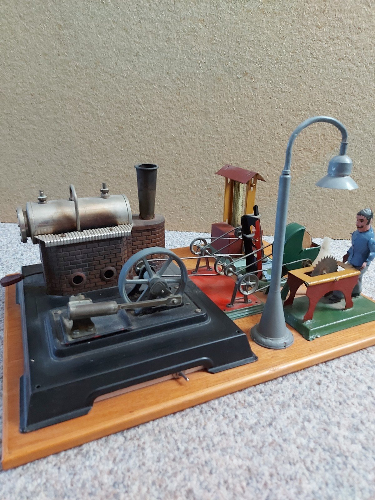 Antieke stoommachine in tableau, Ophalen of Verzenden, Groter dan 1:32