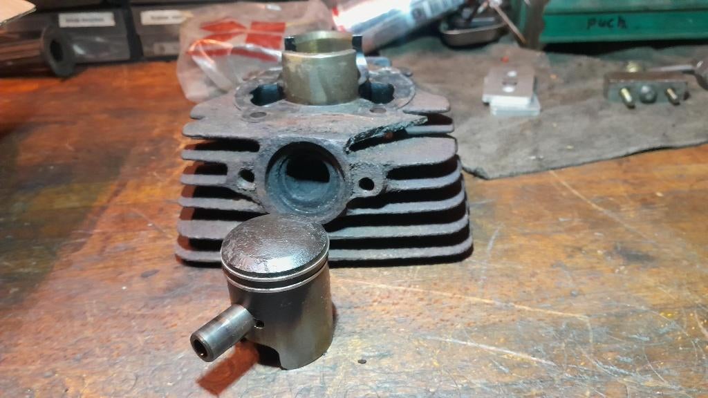 Honda MT cilinder met zuiger, Ophalen, Gebruikt, Cilinder, Overige merken