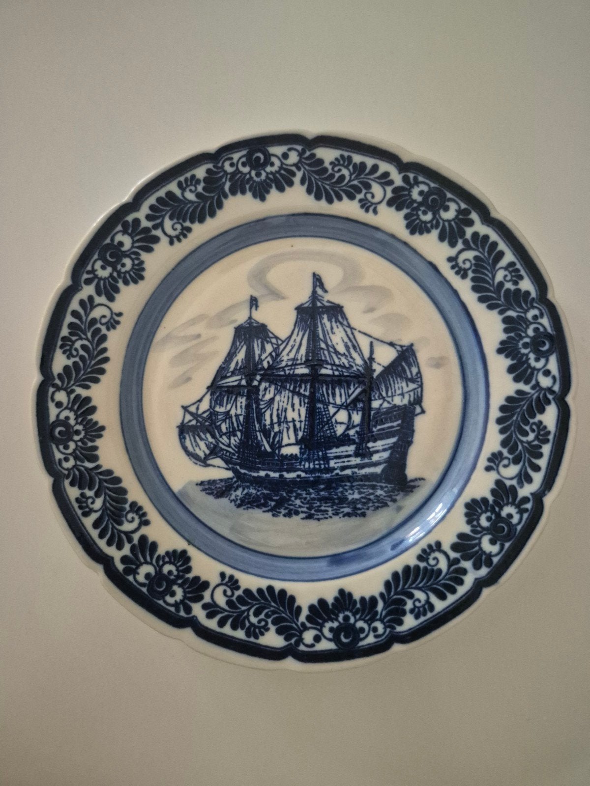 Royal Goedewaagen Delfst Blauw Wandbord - Handgeschilderd, Antiek en Kunst, Antiek | Wandborden en Tegels, Ophalen of Verzenden