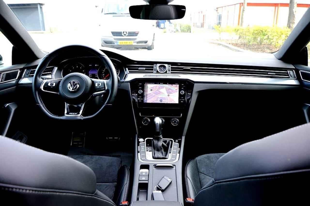 Volkswagen ARTEON 2.0 TSI R-Line LED/PDC/CAM/LMV18/NAVI/LEER, Arteon, Leder, Bedrijf, 1500 kg