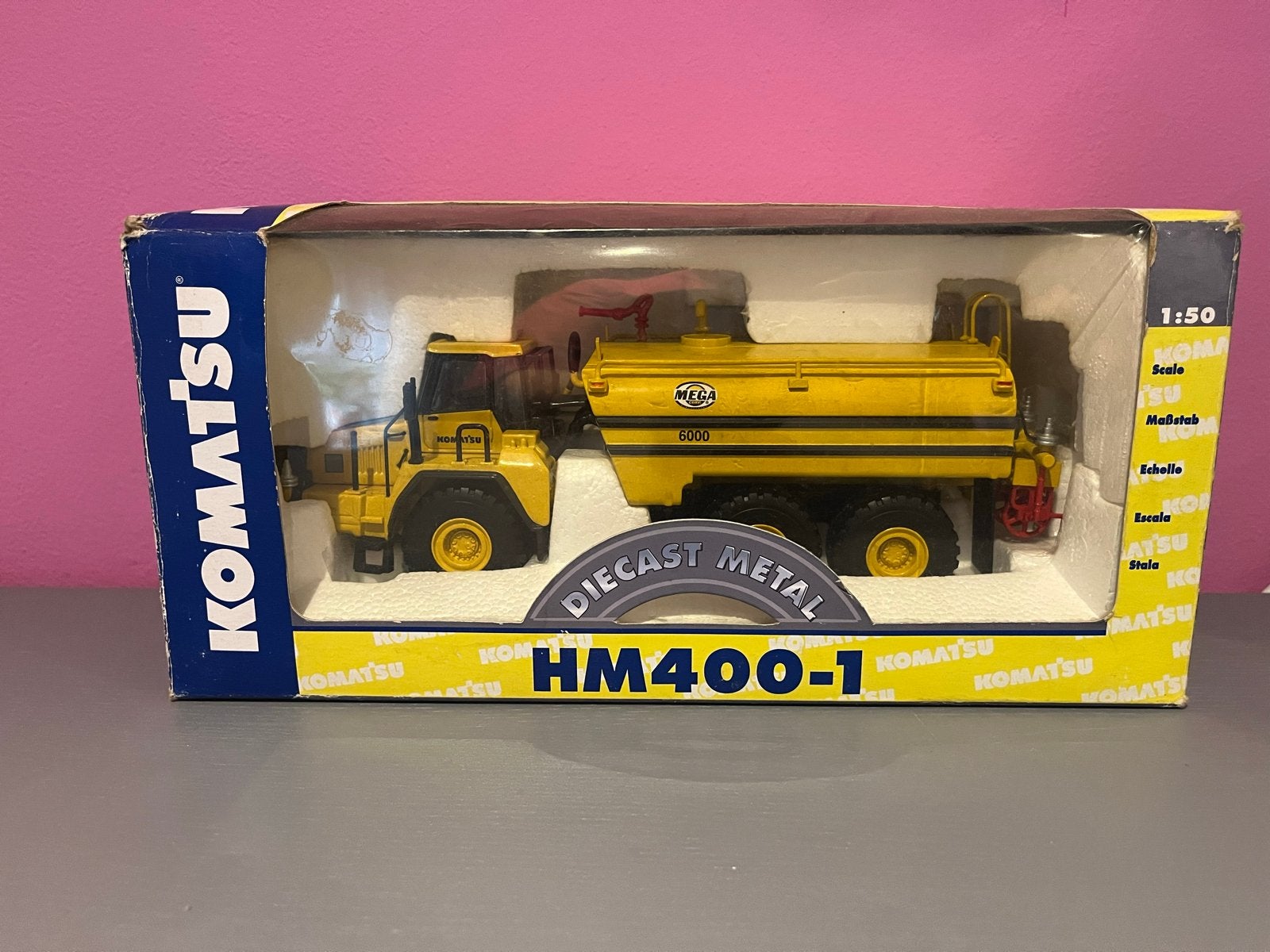 Komatsu HM400-1 Watertanker