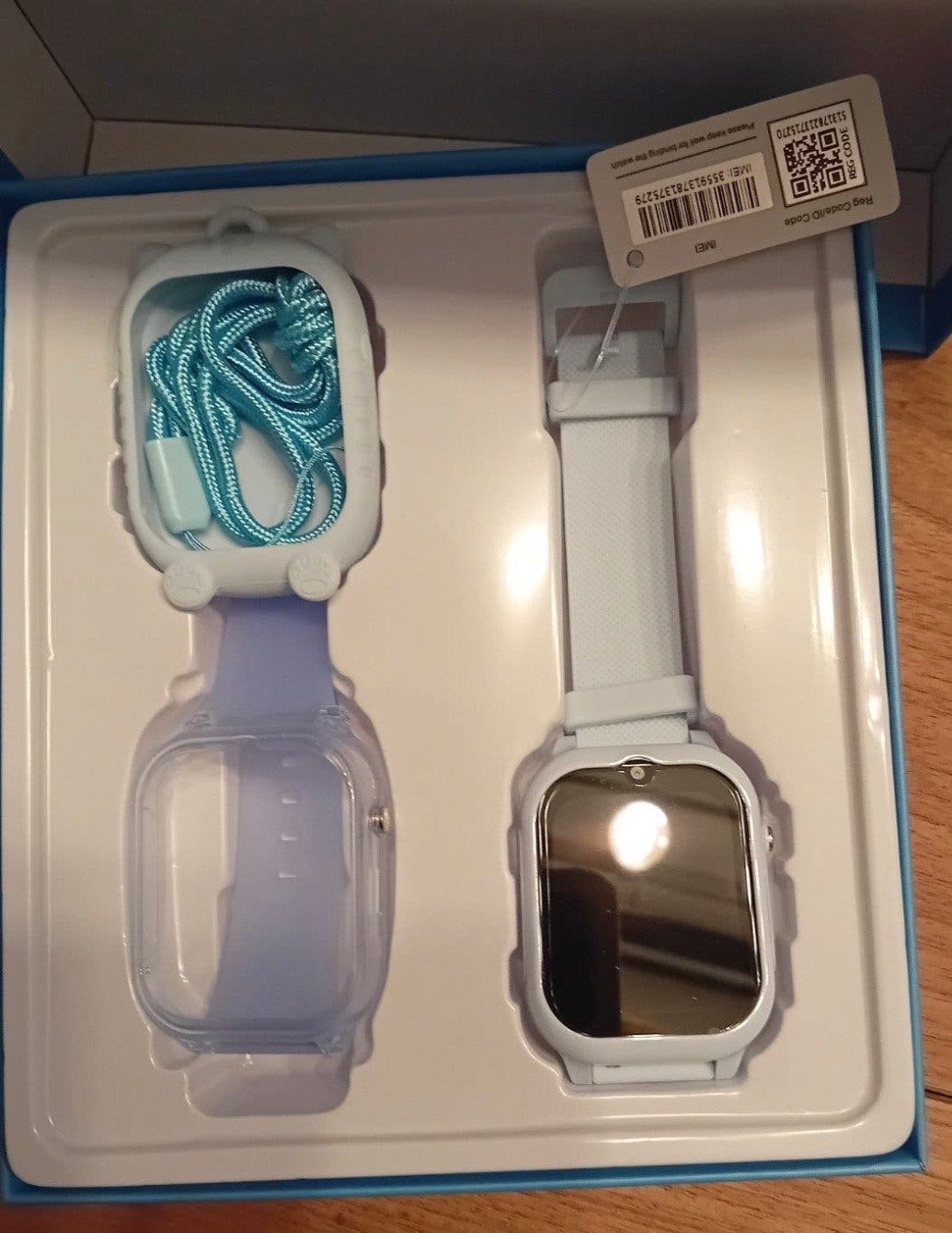 4G Kids Smartwatch - Video Bellen, GPS, SOS Alarm, Ophalen, Nieuw, Blauw, Jongen of Meisje