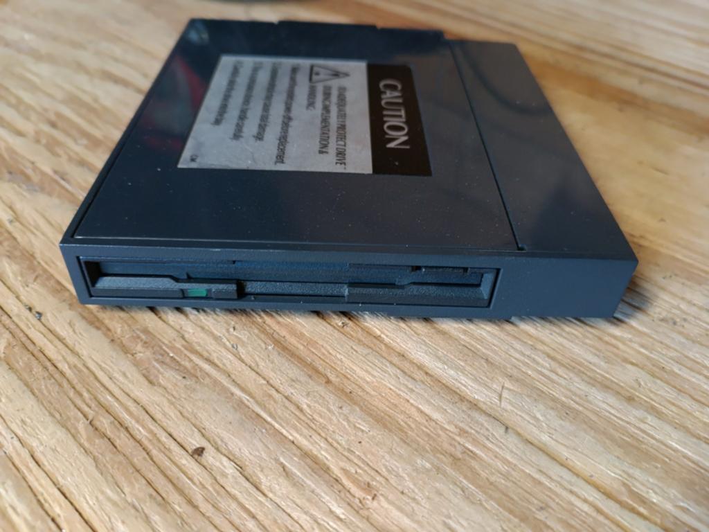 Floppy drive en cd rom drive olivetti, Ophalen of Verzenden, Olivetti
