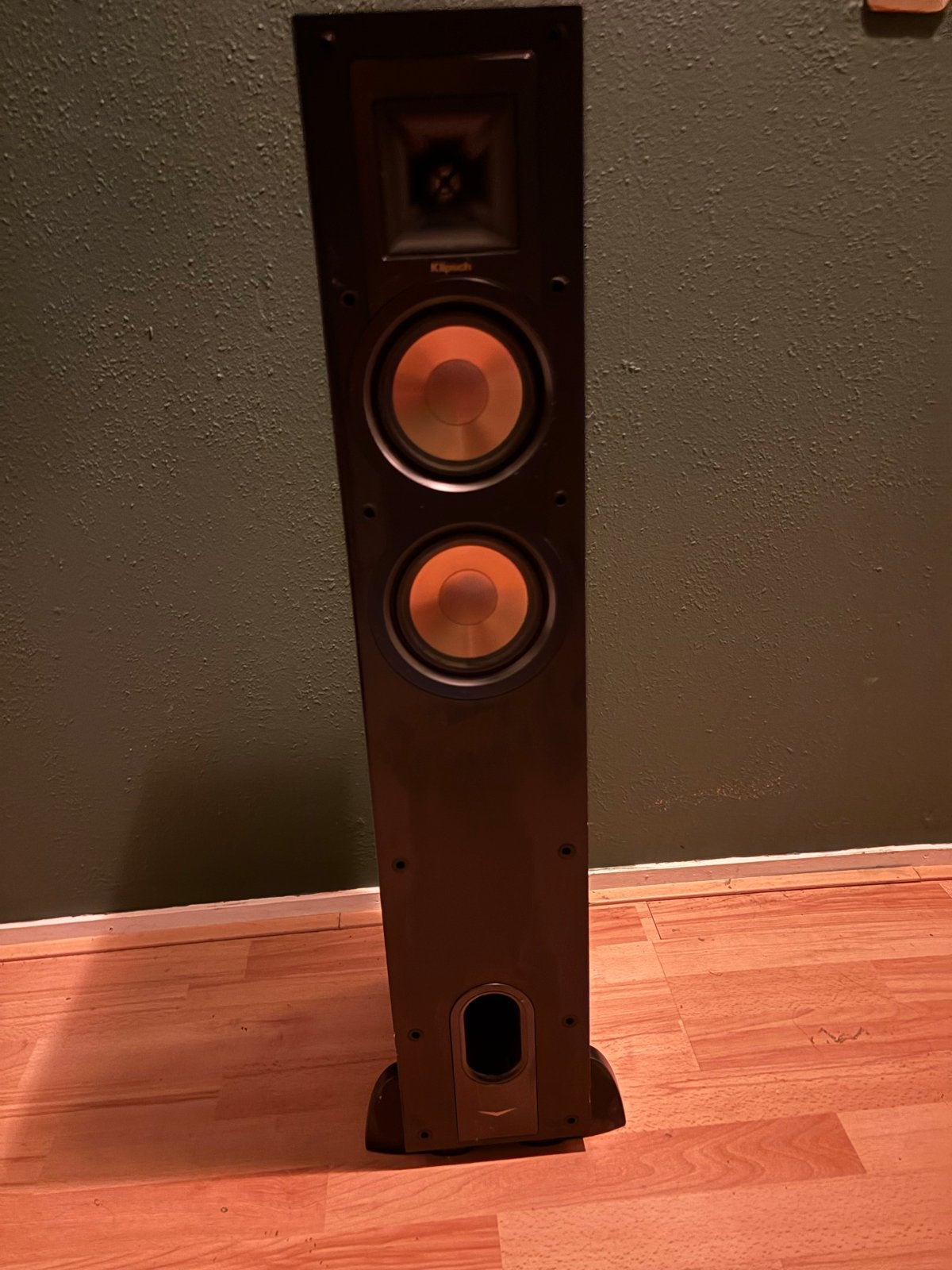 Klipsch R-24F Vloerstaande Luidspreker - Krachtig Geluid, Audio, Tv en Foto, Luidsprekers, Vloerstaande luidspreker, Gebruikt