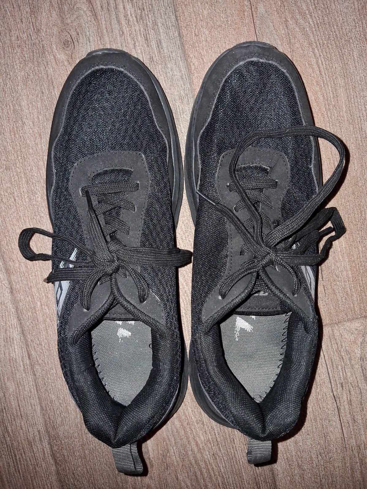 lotto sportschoenen, Overige merken, Overige typen, Ophalen of Verzenden, Zo goed als nieuw
