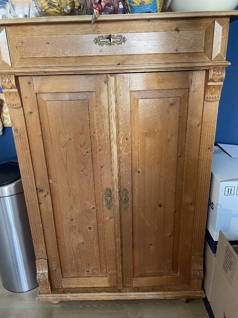 Brocante boerenkast, Ophalen