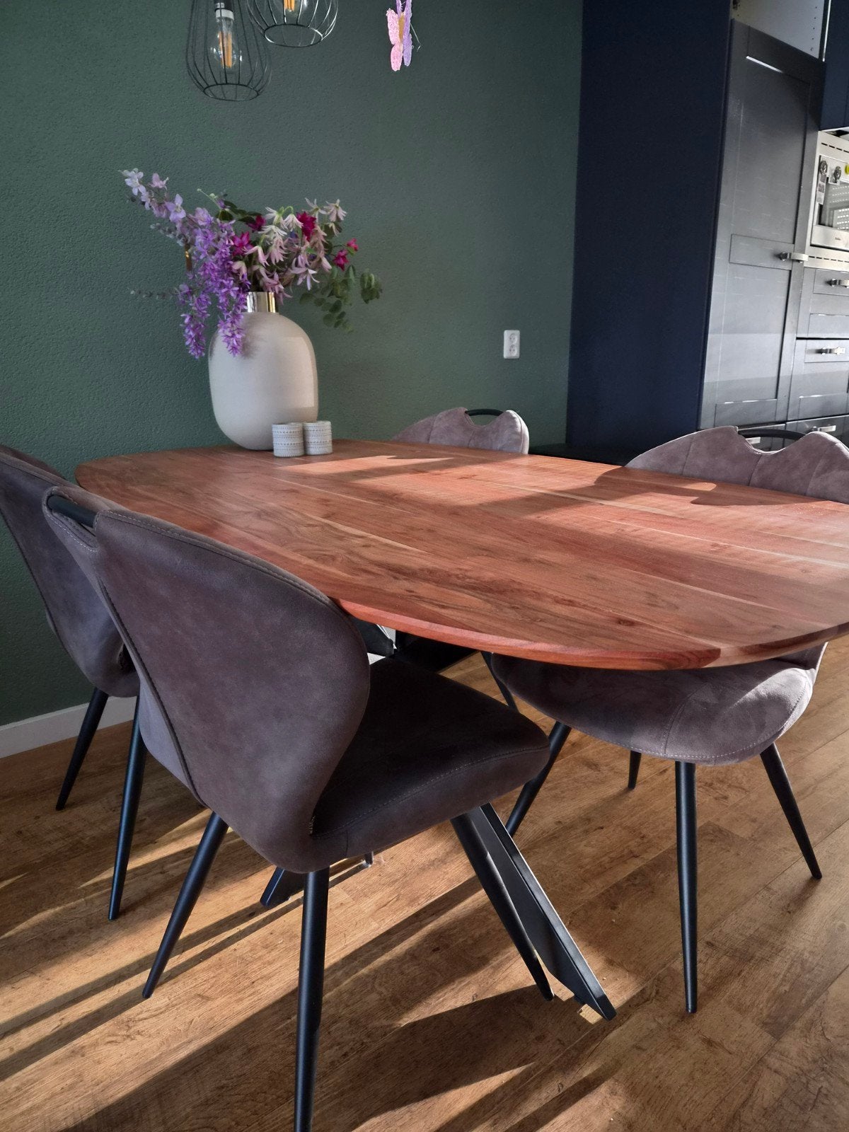 Huus eettafel Arthur 180cm met 4 eetkamerstoelen Sjoerd, 50 tot 100 cm, Zo goed als nieuw, 150 tot 200 cm, Ovaal