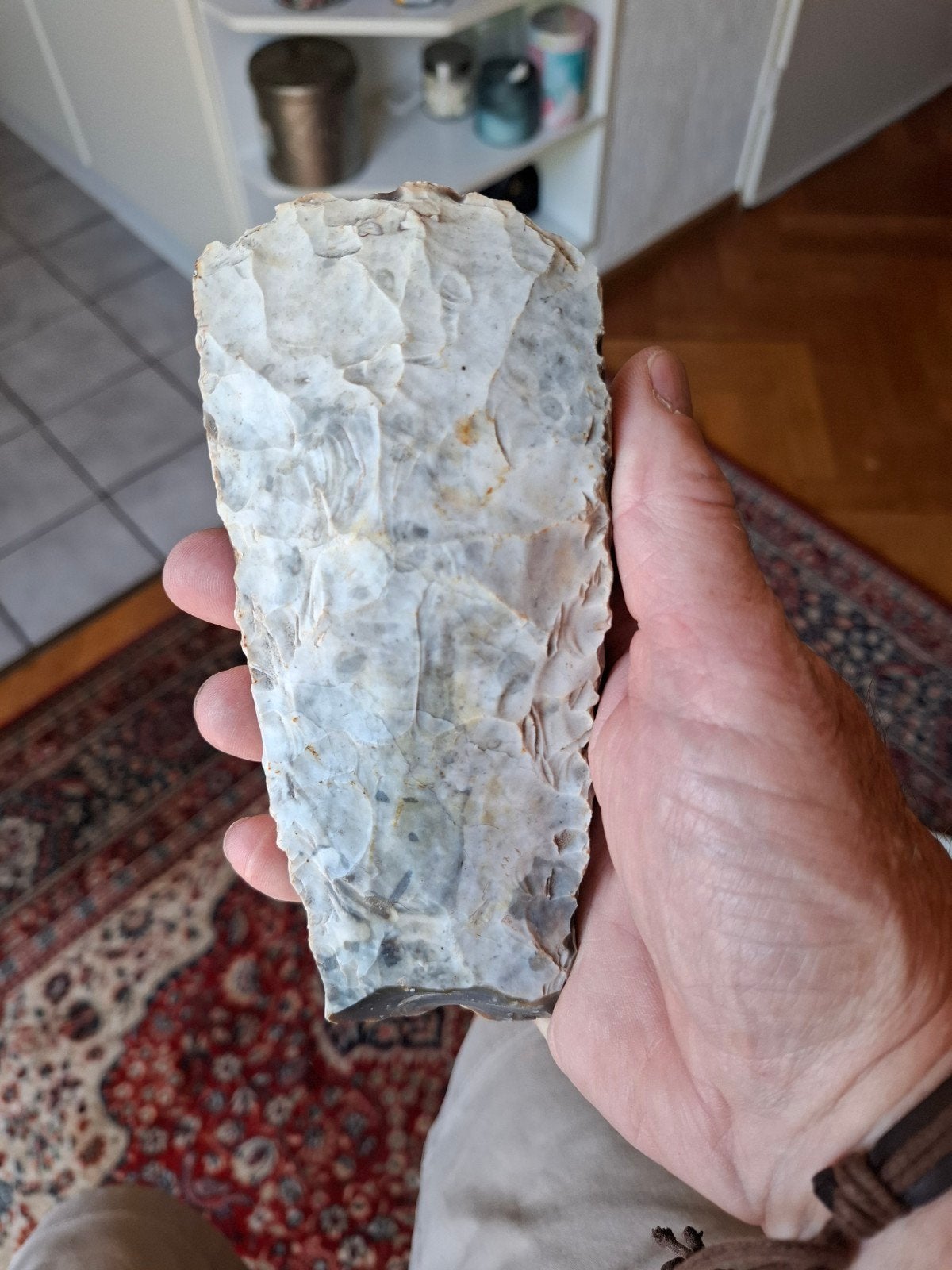 Trechterbeker cultuur bijl met bijzondere patina, Ophalen of Verzenden